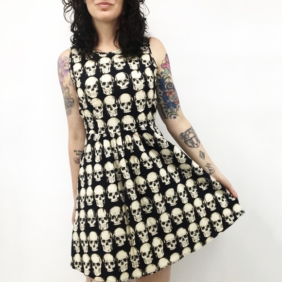 Modcloth Dresses & Skirts - ModCloth : Down to the Flair Bones Dress Small